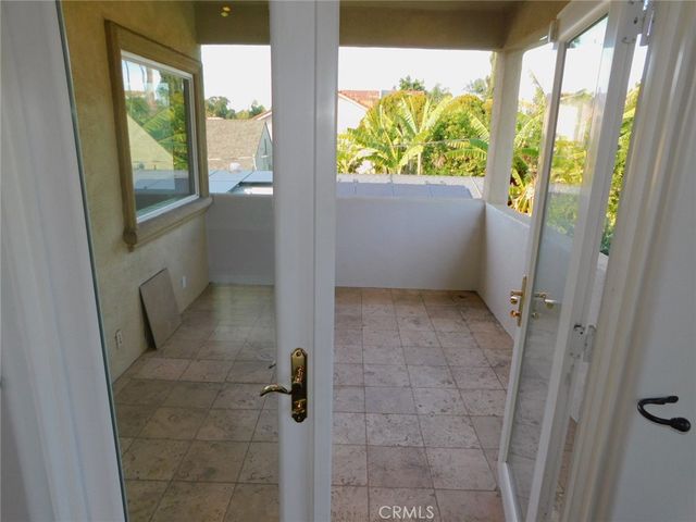 406 N Fairview, Burbank, CA 91505