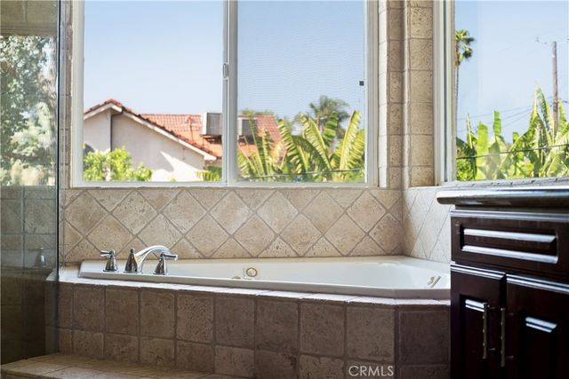 406 N Fairview, Burbank, CA 91505