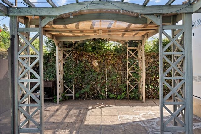 406 N Fairview, Burbank, CA 91505