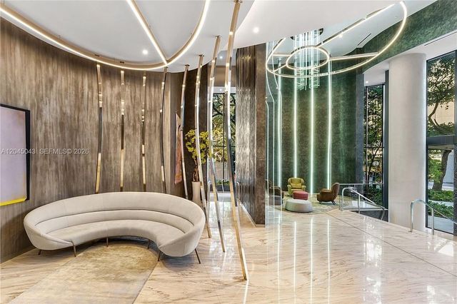 1000 E Brickell Plz 3803, Miami, FL 33131