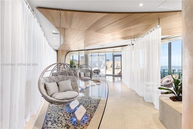 1000 E Brickell Plz 3803, Miami, FL 33131