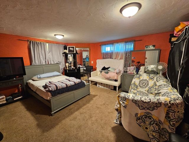 1 Armandale St, Worcester, MA 01603