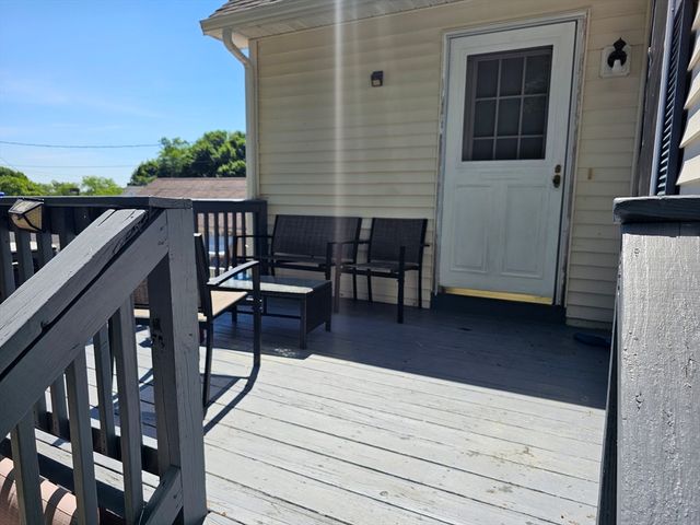 1 Armandale St, Worcester, MA 01603