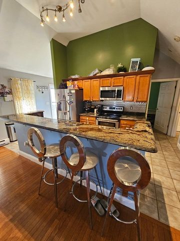 1 Armandale St, Worcester, MA 01603