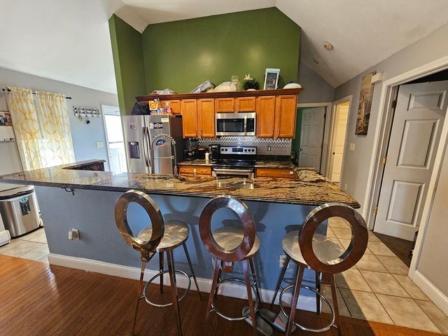 1 Armandale St, Worcester, MA 01603