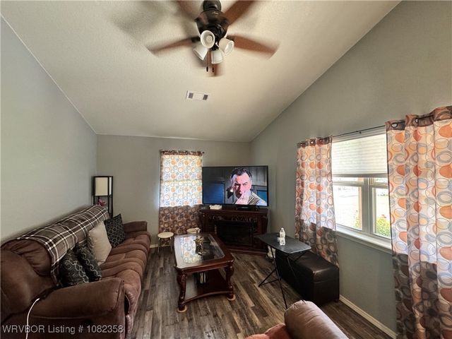 100 Todd Street, Poteau, OK 74953
