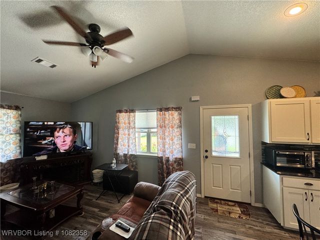 100 Todd Street, Poteau, OK 74953