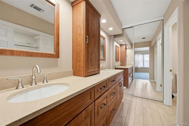 2 Kismet Court, Ridge, NY 11961