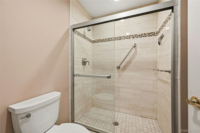 2 Kismet Court, Ridge, NY 11961