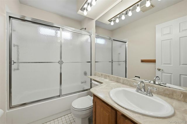 2 Kismet Court, Ridge, NY 11961