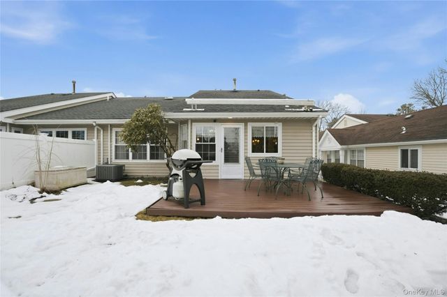 2 Kismet Court, Ridge, NY 11961