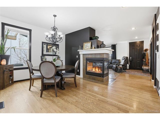 10059 Southlawn Cir, Commerce City, CO 80022