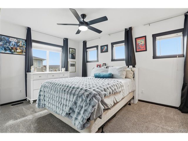 10059 Southlawn Cir, Commerce City, CO 80022