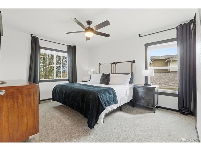 10059 Southlawn Cir, Commerce City, CO 80022