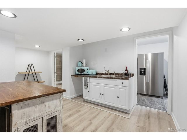 10059 Southlawn Cir, Commerce City, CO 80022