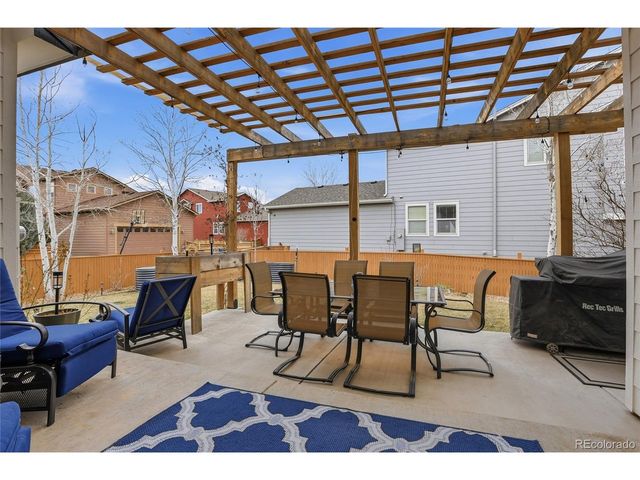 10059 Southlawn Cir, Commerce City, CO 80022