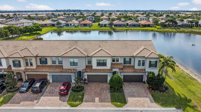 8301 Rearing Lane, Lake Worth, FL 33467
