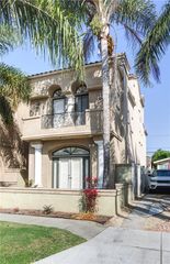 321 9th Street, Huntington Beach, CA 92648