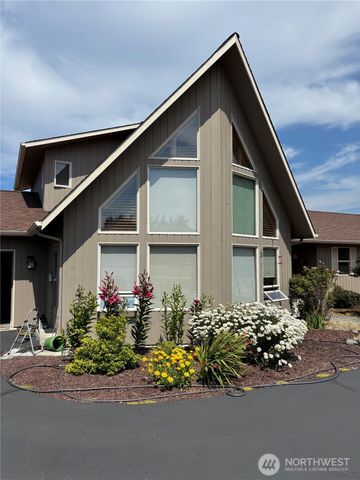81 Bon Jon View Way, Sequim, WA 98382