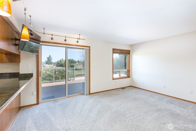 81 Bon Jon View Way, Sequim, WA 98382