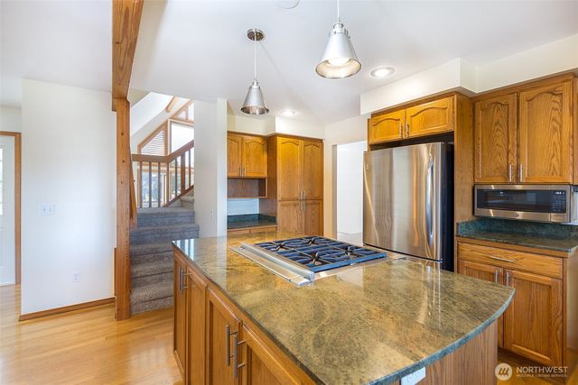 81 Bon Jon View Way, Sequim, WA 98382