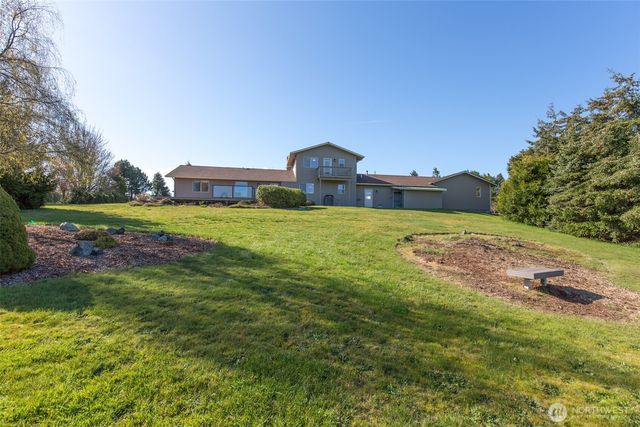81 Bon Jon View Way, Sequim, WA 98382