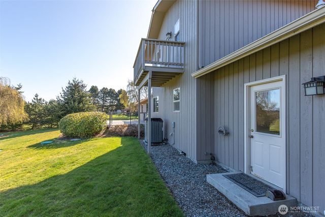 81 Bon Jon View Way, Sequim, WA 98382