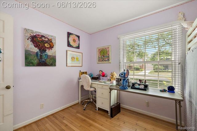 2260 W Lincoln Street, Birmingham, MI 48009