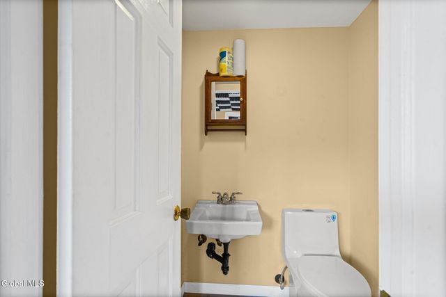 341 Schoonmaker Road, Delanson, NY 12053