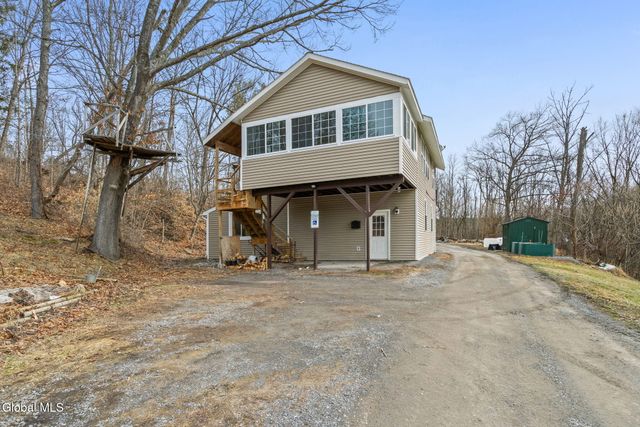 341 Schoonmaker Road, Delanson, NY 12053