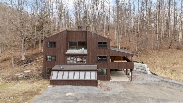 341 Schoonmaker Road, Delanson, NY 12053