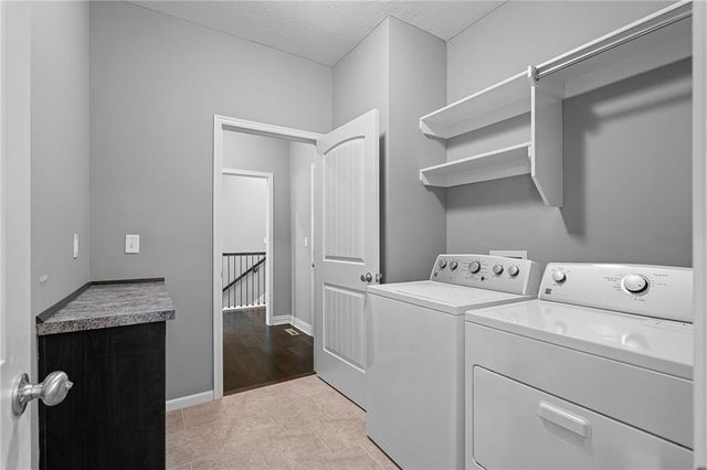 1206 Johnston Drive, Raymore, MO 64083