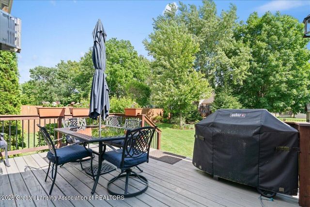 214 Ayla Drive, Dewitt, MI 48820