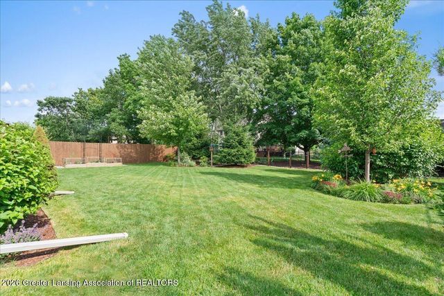 214 Ayla Drive, Dewitt, MI 48820