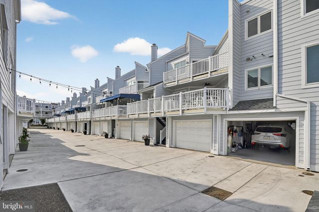 1128 BAY AVE, Ocean City, NJ 08226