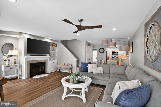 1128 BAY AVE, Ocean City, NJ 08226