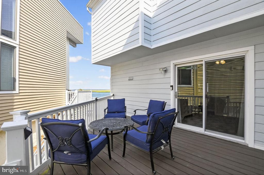 Image 18 of property listing at 1128 BAY AVE, Ocean City, NJ 08226