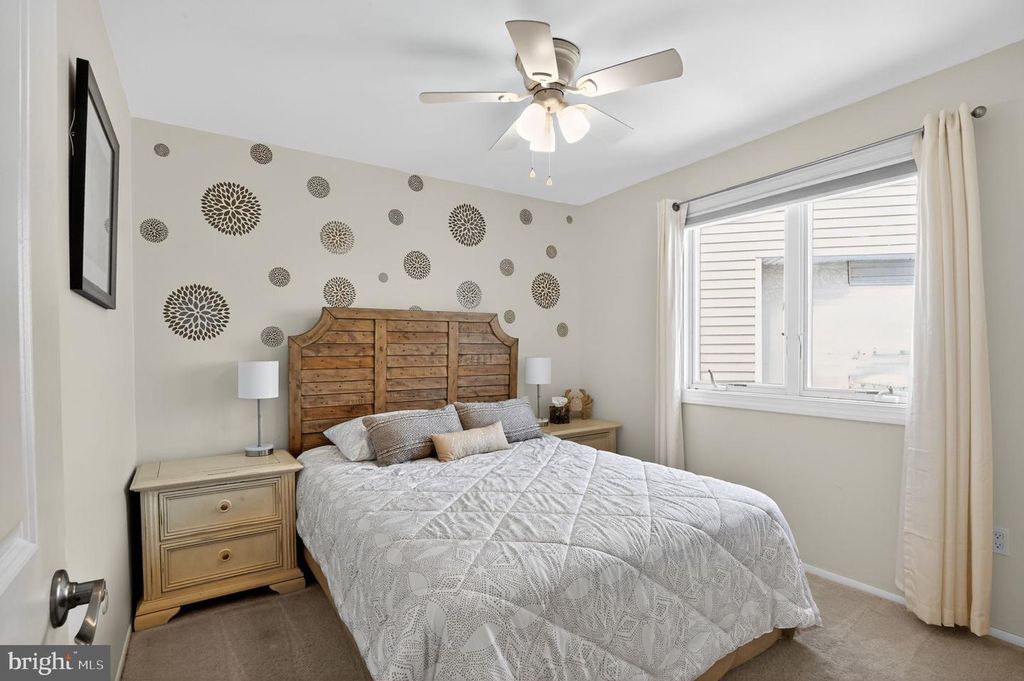 Image 21 of property listing at 1128 BAY AVE, Ocean City, NJ 08226