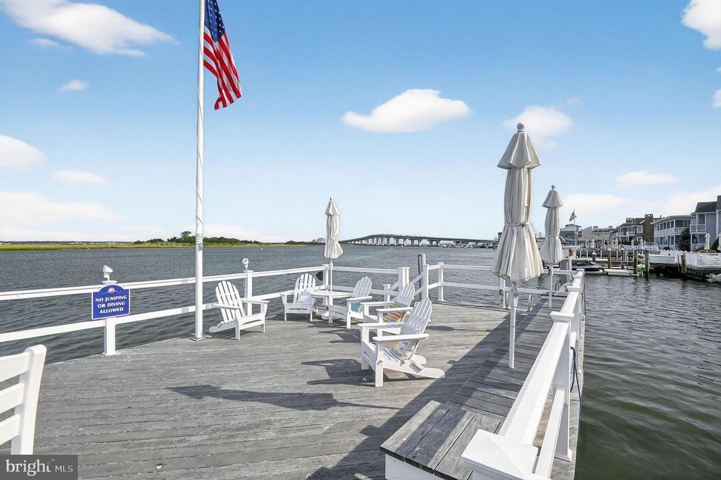 Image 39 of property listing at 1128 BAY AVE, Ocean City, NJ 08226