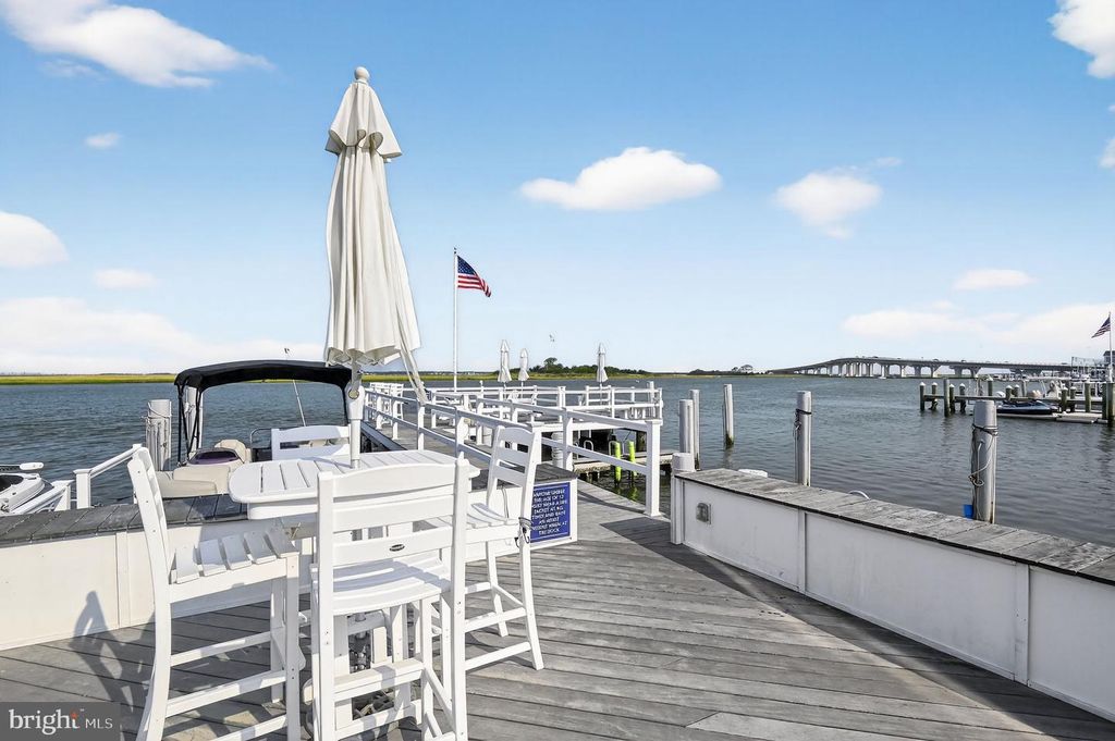 Image 42 of property listing at 1128 BAY AVE, Ocean City, NJ 08226