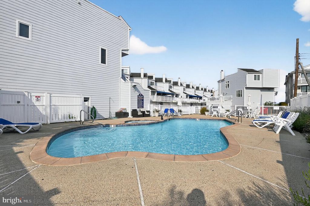 Image 45 of property listing at 1128 BAY AVE, Ocean City, NJ 08226