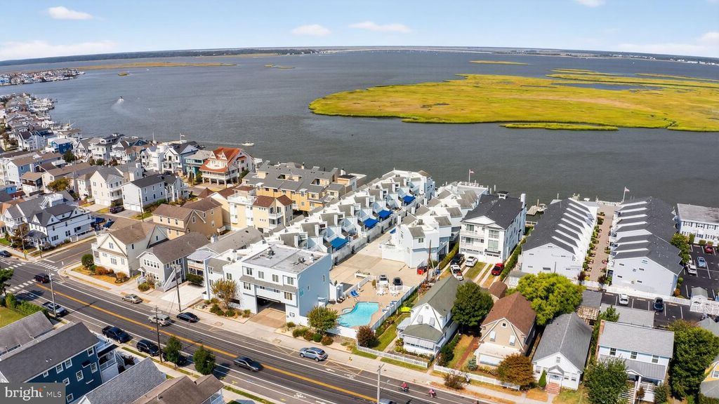 Image 53 of property listing at 1128 BAY AVE, Ocean City, NJ 08226