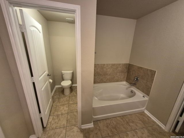 10213 Metz Valley, Schertz, TX 78154