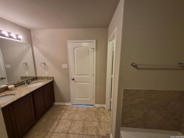 10213 Metz Valley, Schertz, TX 78154