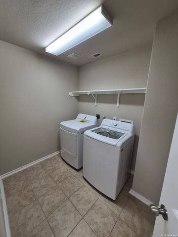 10213 Metz Valley, Schertz, TX 78154