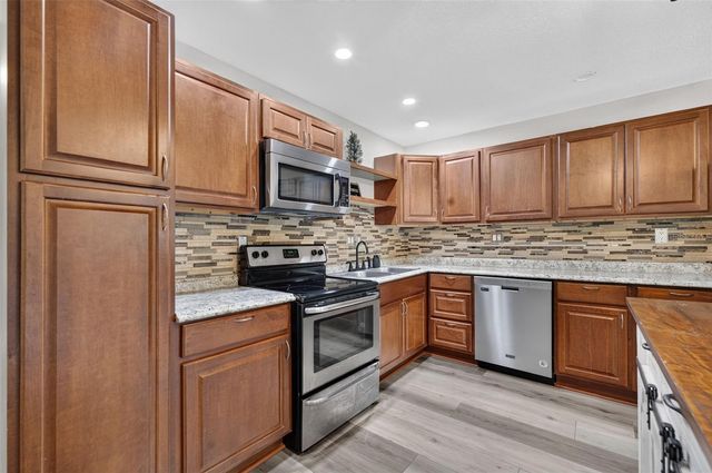 20963 E COLONIAL DRIVE, Christmas, FL 32709
