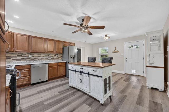 20963 E COLONIAL DRIVE, Christmas, FL 32709