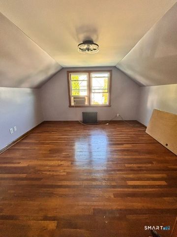 26 Cumley Street, Hamden, CT 06514