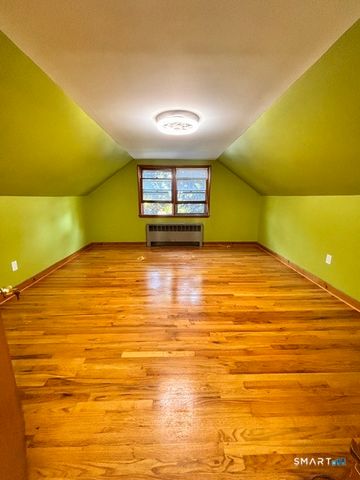 26 Cumley Street, Hamden, CT 06514