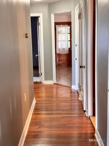 26 Cumley Street, Hamden, CT 06514